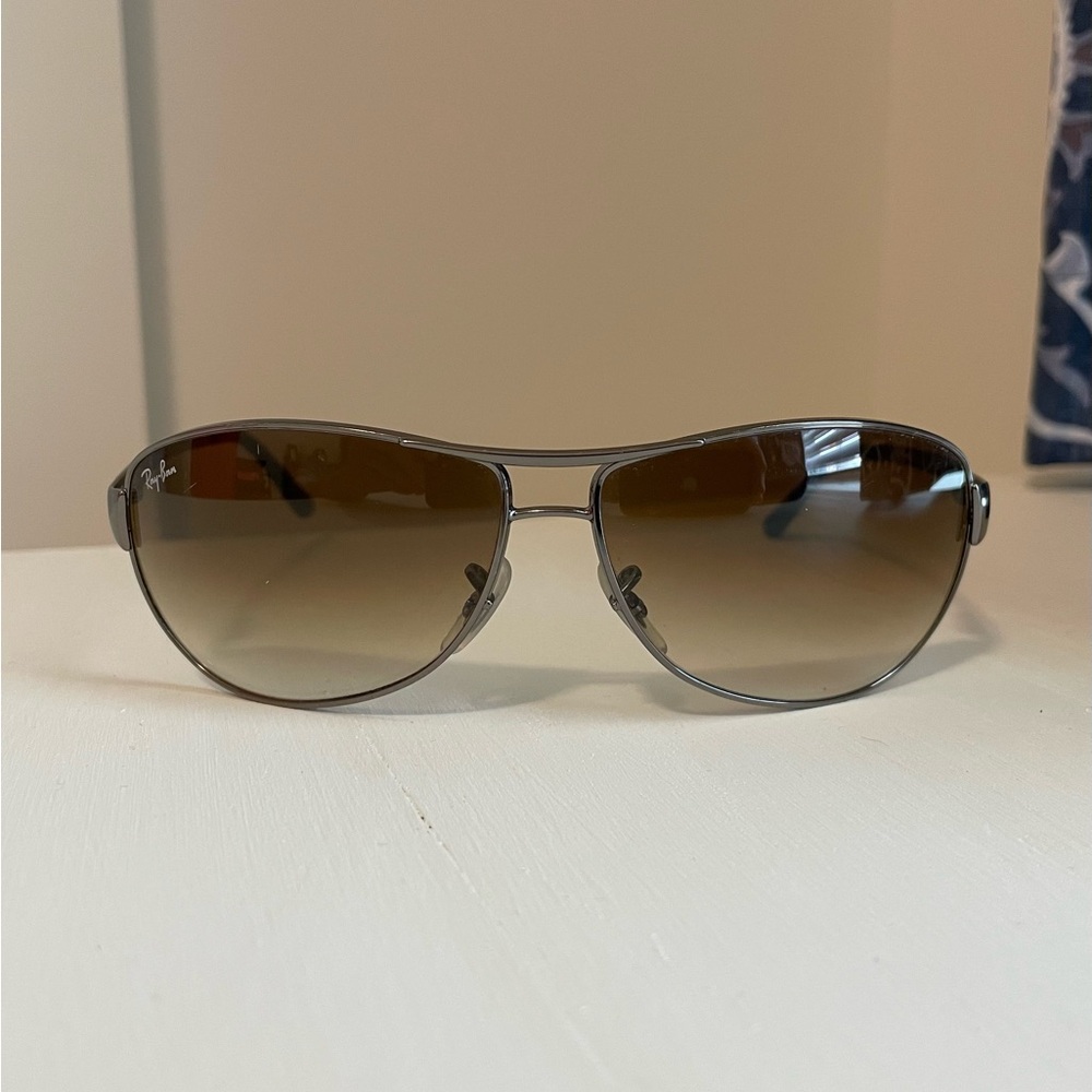 Ray-Ban Aviator Sunglasses